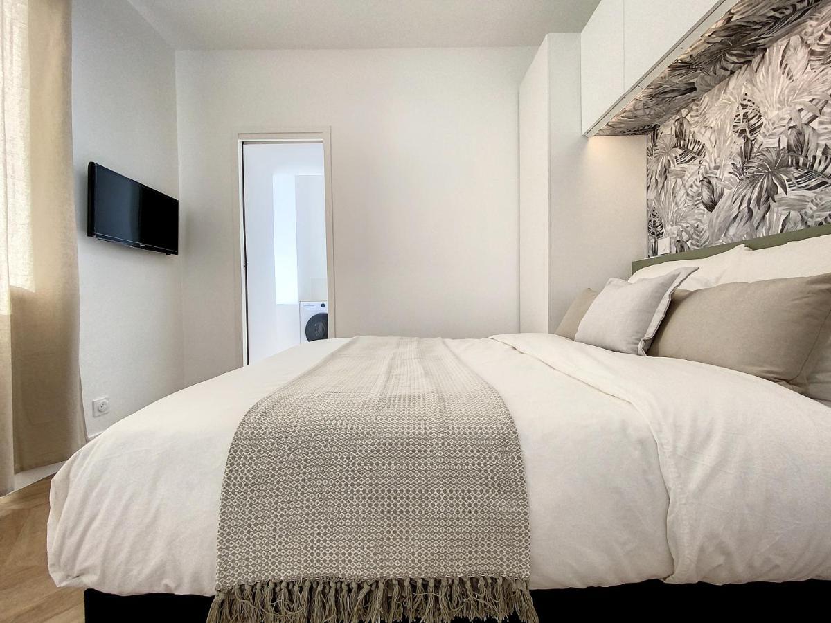Appartchic - Standing - Plein Centre & Parking Prive Apartment