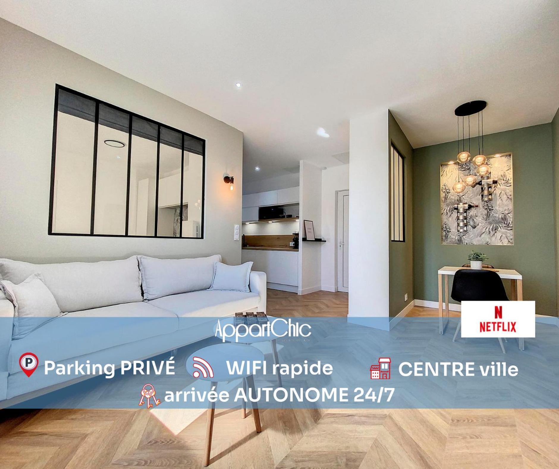 Appartchic - Standing - Plein Centre & Parking Prive Apartment Créon